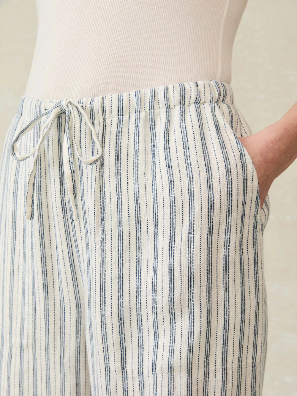 Faherty Women’s Linen Drawstring Pant