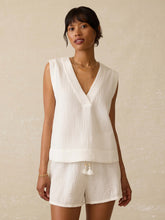 Load image into Gallery viewer, Faherty Women’s Dune Cotton Gauze Sleeveless Popover