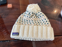 Load image into Gallery viewer, Patagonia Snowbelle Beanie
