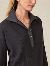 Load image into Gallery viewer, Faherty Women’s Après Waffle Henley