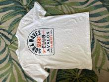 Load image into Gallery viewer, Faherty- Logo Sunwashed Pocket Tee -08