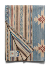 Load image into Gallery viewer, Faherty DGF Adirondack Blanket