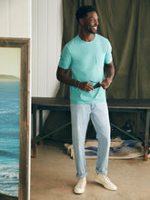 Load image into Gallery viewer, Faherty Men&#39;s Sunwashed Pocket Tee 24