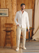 Load image into Gallery viewer, Faherty Men&#39;s Supima Oxford Shirt