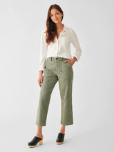 Load image into Gallery viewer, Faherty Women&#39;s Utility Pant