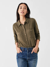 Load image into Gallery viewer, Faherty Women&#39;s Legend Sweater Shirt