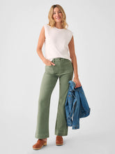Load image into Gallery viewer, Faherty Women&#39;s Stretch Terry Wide Leg Pant