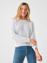 Load image into Gallery viewer, Faherty Women&#39;s Sunwashed Fisherman Crew Sweater